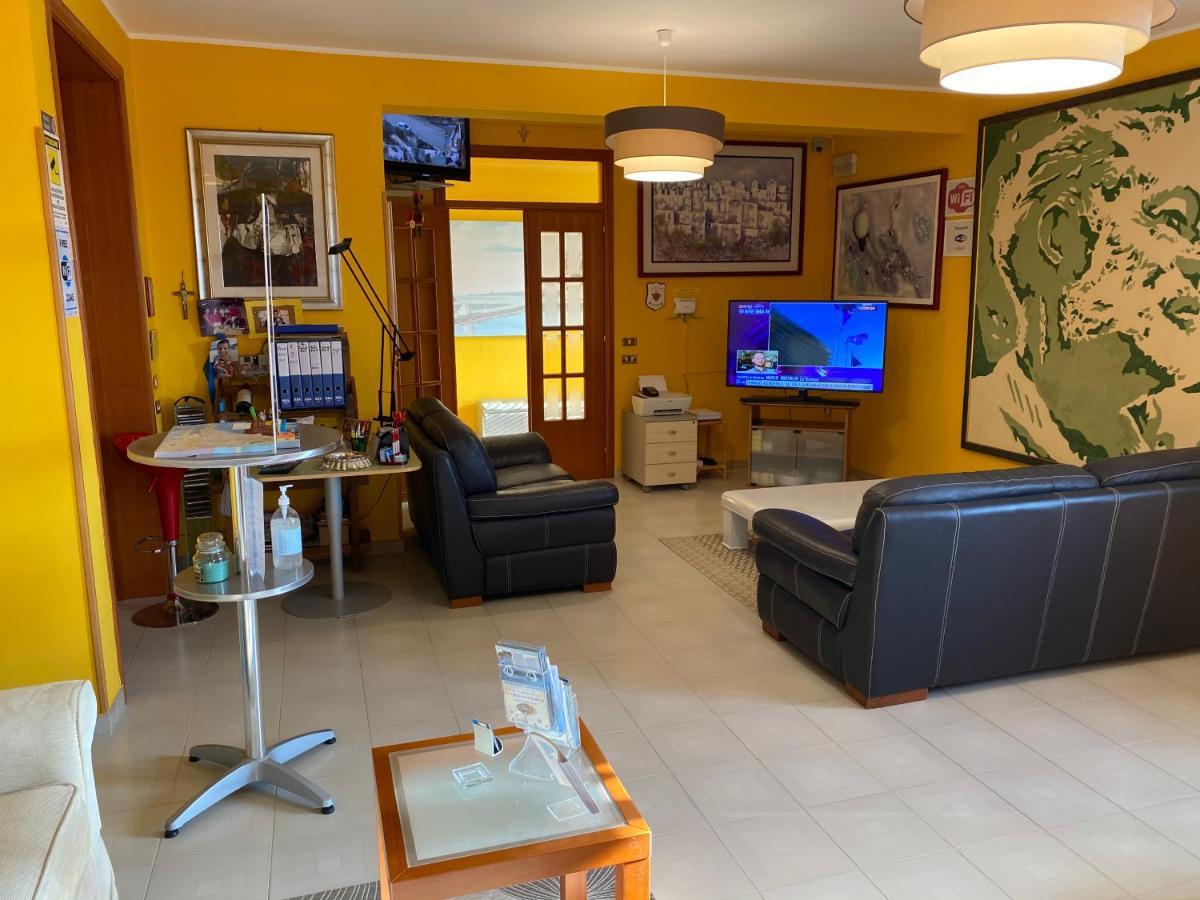 Orlando Vacanze Camere Erice Extérieur photo