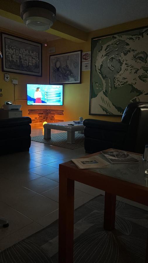 Orlando Vacanze Camere Erice Extérieur photo