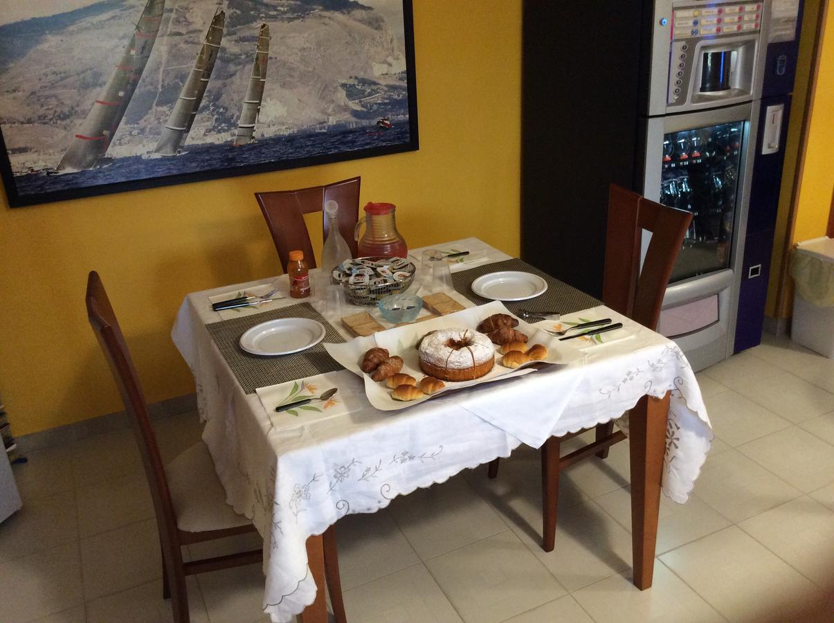 Orlando Vacanze Camere Erice Extérieur photo